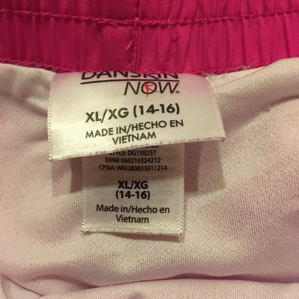 Running shorts - Picture 2 of 2